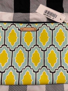 NWOT Kate Spade New York Mint Yellow Geometric Moroccan Print Cosmetic Bag